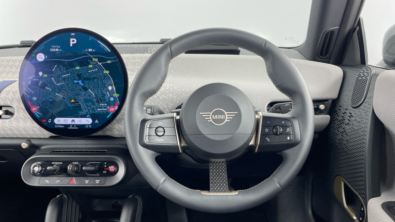 MINI Cooper 135kW E Exclusive [Level 1] 41kWh 3dr Auto Electric Hatchback